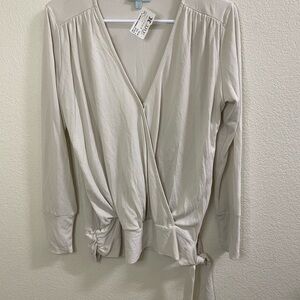 Veronica‎ M Elegant Cream Wrap Blouse Size Small